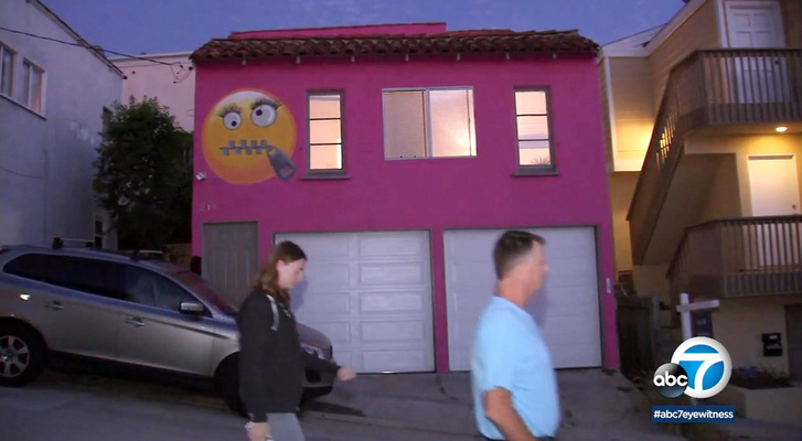 You are currently viewing Emoji ház Kaliforniában